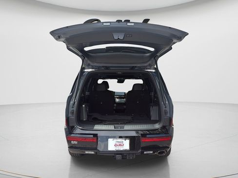 Used 2024 Hyundai Santa Fe Calligraphy FWD image 10