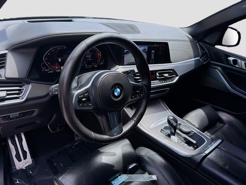 Used 2021 BMW X5 sDrive40i w/ M Sport Package RWD image 9