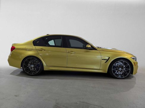 Used 2018 BMW M3 RWD image 2
