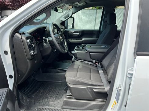 Used 2025 GMC Sierra 2500 Pro AWD/4WD image 17