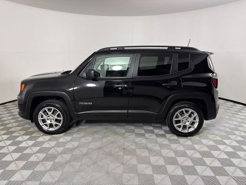 Used 2021 Jeep Renegade Sport w/ Sport Appearance Group AWD/4WD image 8
