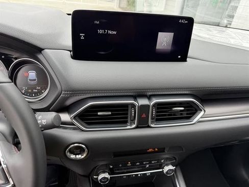 New 2025 MAZDA CX-5 Carbon Edition image 22