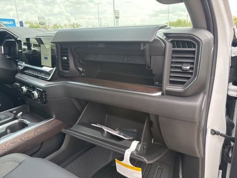 New 2026 GMC Sierra 1500 SLT w/ SLT Convenience Package AWD/4WD image 56