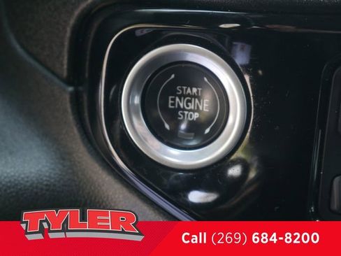 Used 2023 Chevrolet Silverado 1500 RST w/ Rally Edition image 32