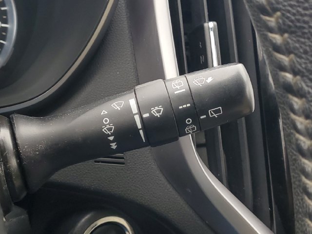 Used 2020 Subaru Ascent Limited AWD/4WD image 22