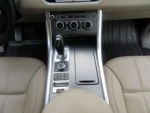 Used 2016 Land Rover Range Rover Sport SE AWD/4WD image 43