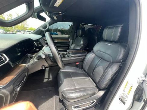 Certified 2022 Jeep Grand Wagoneer Series I AWD/4WD image 35