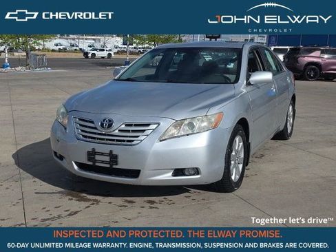 Used 2009 Toyota Camry XLE image 1