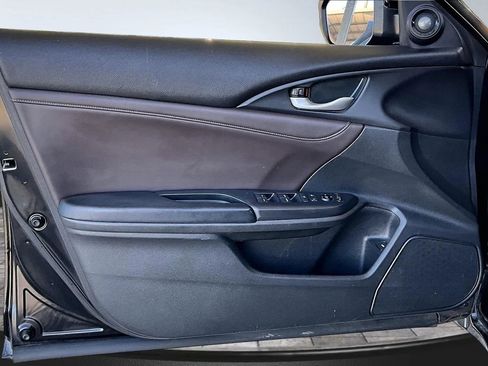 Used 2019 Honda Insight Touring image 17