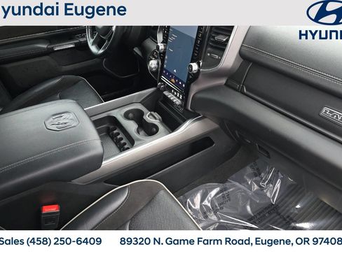 Used 2023 RAM 1500 Laramie AWD/4WD image 26