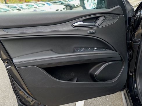 Used 2021 Alfa Romeo Stelvio Sprint w/ Sun & Sound Package image 16