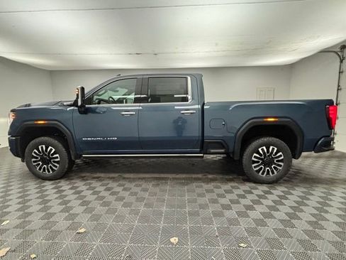 New 2026 GMC Sierra 2500 Denali Ultimate image 14