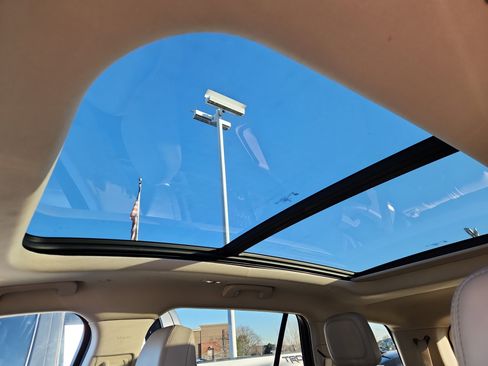 Used 2023 Lincoln Aviator Reserve w/ Equipment Group 201A image 20