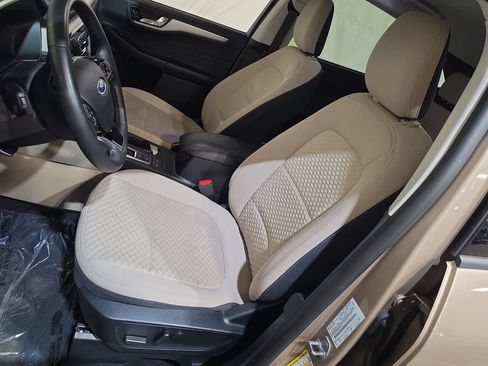 Used 2021 Ford Escape SE w/ Convenience Package AWD/4WD image 13