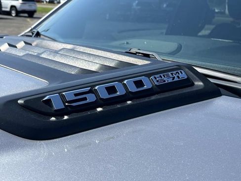 Used 2022 RAM 1500 Laramie RWD image 12
