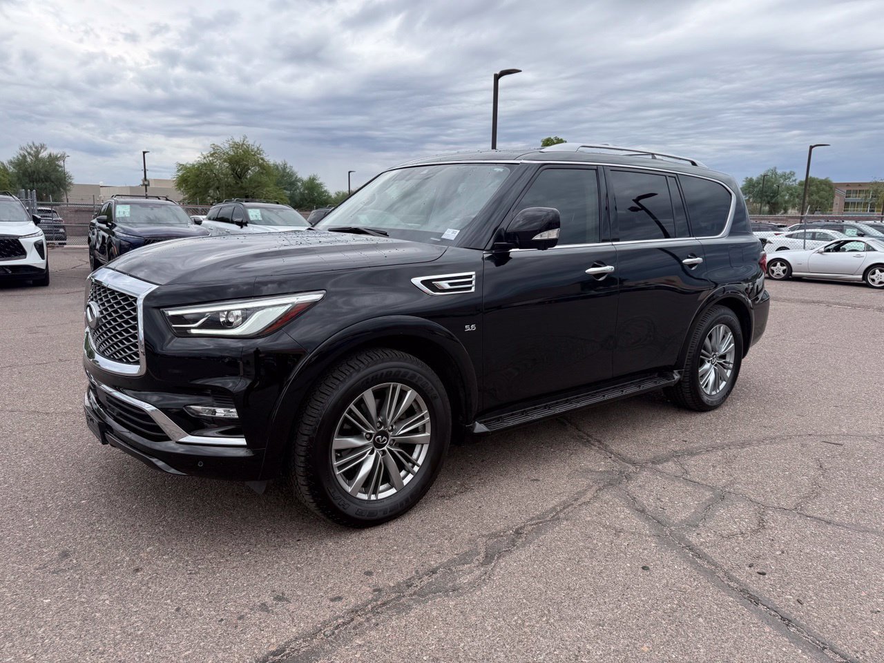 Used 2019 INFINITI QX80 Luxe w/ Proassist Package RWD image 1