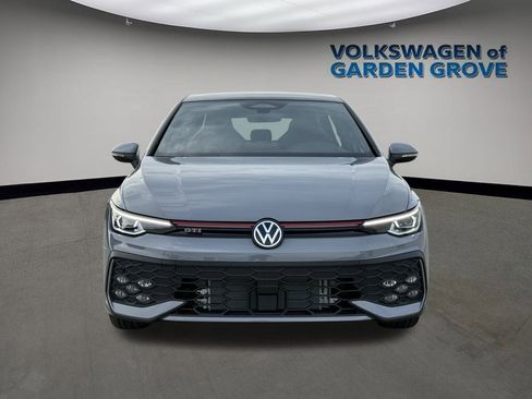 New 2026 Volkswagen GTI SE image 2