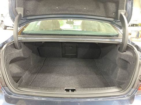 Used 2024 Volvo S60 B5 Core FWD image 25