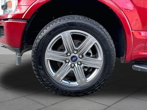 Used 2019 Ford F150 XLT w/ Equipment Group 302A Luxury AWD/4WD image 13