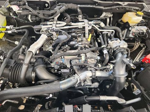 New 2026 Ford Ranger XLT w/ Black Appearance Package RWD image 20