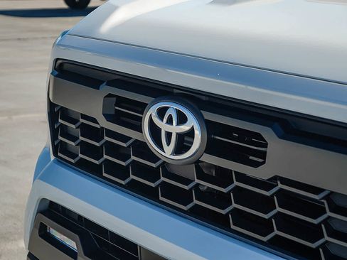 New 2025 Toyota Tacoma TRD Sport image 9