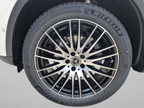Certified 2026 Mercedes-Benz GLC 300 image 15