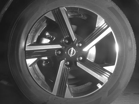 Used 2025 Nissan Sentra SV image 12