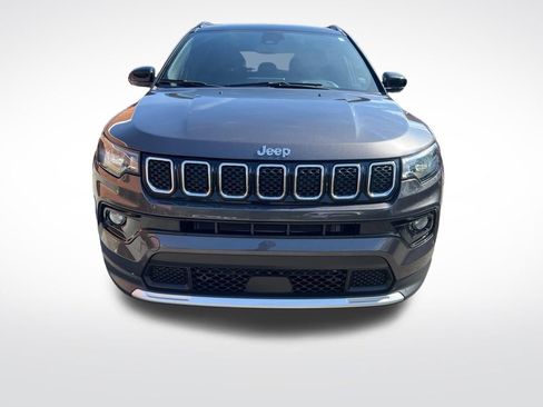 Used 2023 Jeep Compass Limited AWD/4WD image 9