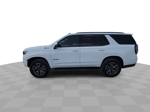 Used 2023 Chevrolet Tahoe Z71 w/ Luxury Package AWD/4WD image 5