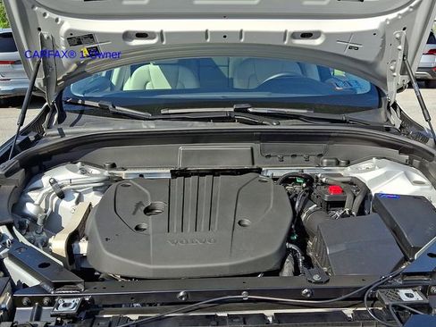 Certified 2023 Volvo XC60 B5 Plus w/ Climate Package AWD/4WD image 29