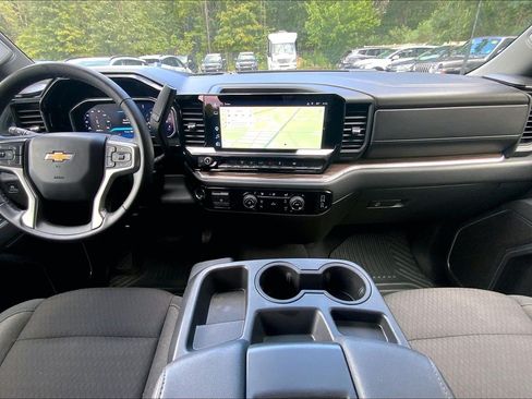 Used 2026 Chevrolet Silverado 2500 LT AWD/4WD image 17