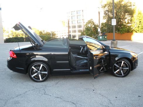 Used 2012 Volvo C70 T5 image 22