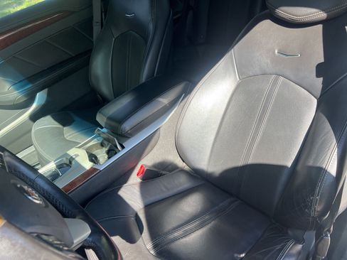 Used 2014 Cadillac CTS Performance w/ Performance Luxury Package RWD image 12