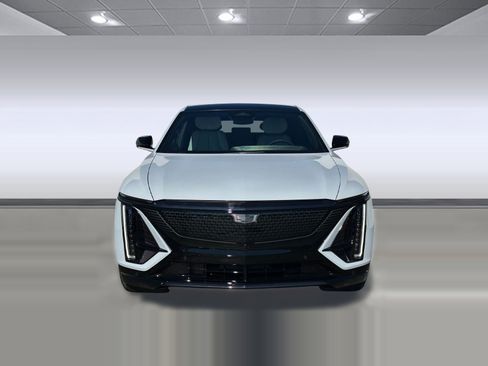 New 2026 Cadillac Lyriq Sport image 6