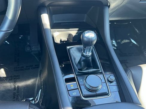 Used 2025 MAZDA MAZDA3 2.5 S Hatchback w/ Premium Pkg FWD image 18
