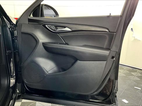 Used 2022 Buick Envision Preferred image 38