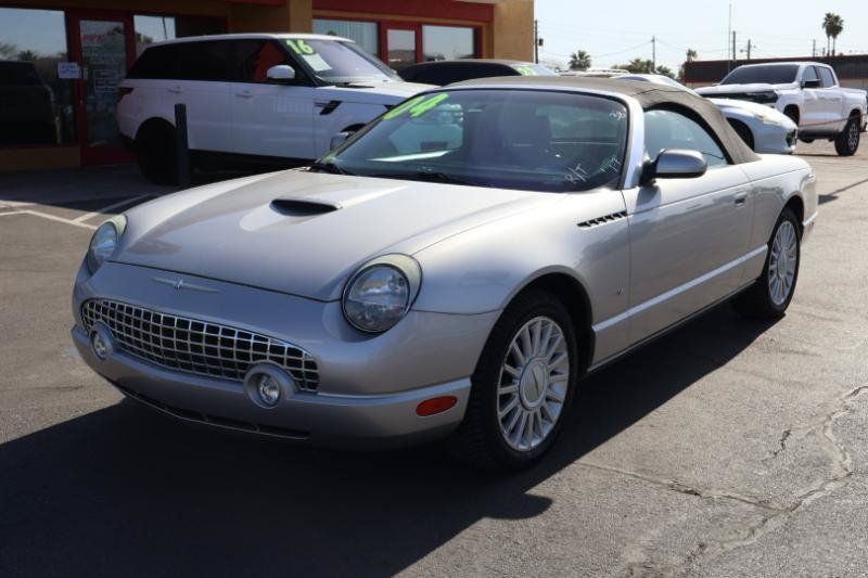 Used 2004 Ford Thunderbird RWD image 3