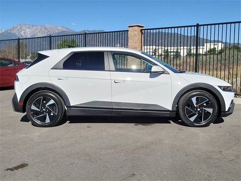 New 2026 Hyundai Ioniq 5 SEL image 24