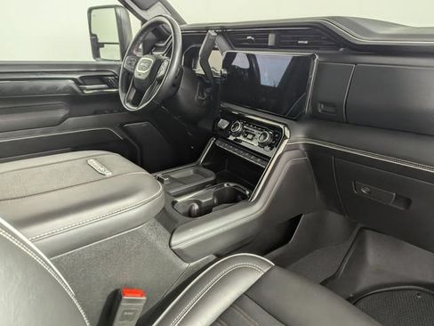 Used 2024 GMC Sierra 2500 AT4X AWD/4WD image 24