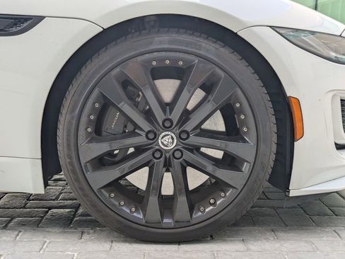 Used 2024 Jaguar F-TYPE R-Dynamic image 12