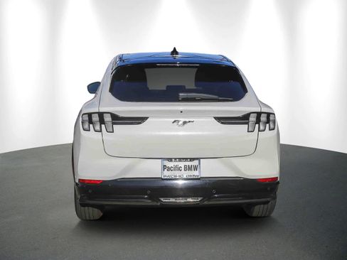 Used 2022 Ford Mustang Mach-E Premium image 5