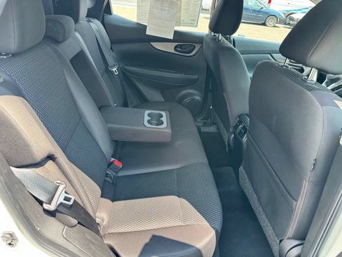 Used 2020 Nissan Rogue Sport S FWD image 28