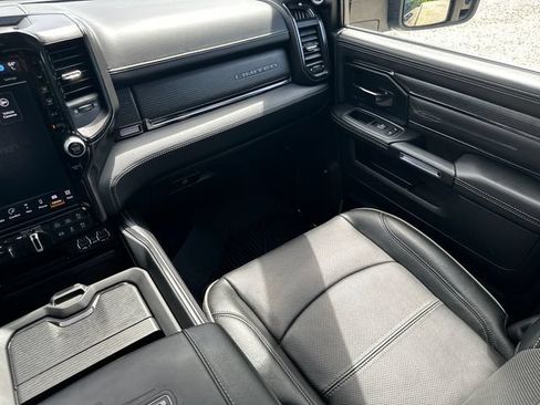Used 2024 RAM 3500 Limited AWD/4WD image 25