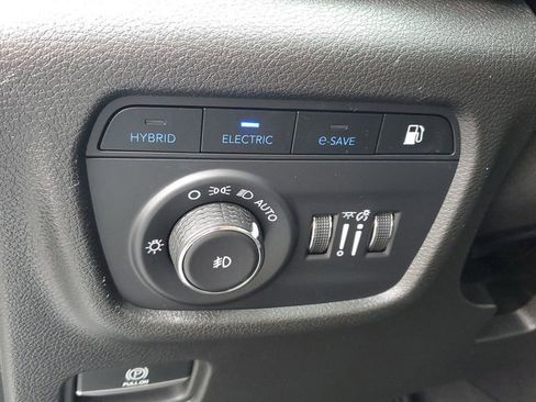 Used 2024 Jeep Grand Cherokee Limited 4xe AWD/4WD image 26