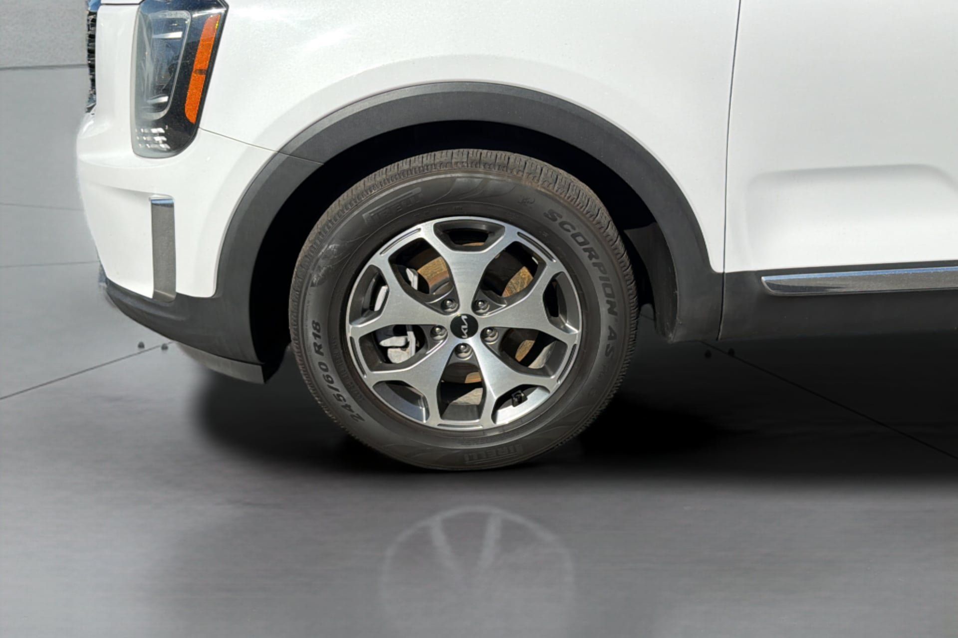 Used 2022 Kia Telluride EX w/ Towing Package FWD image 37
