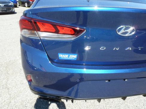 Used 2019 Hyundai Sonata Limited FWD image 10