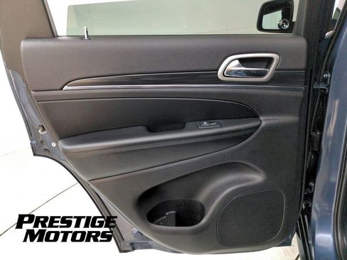 Used 2020 Jeep Grand Cherokee Limited w/ Luxury Group II image 39