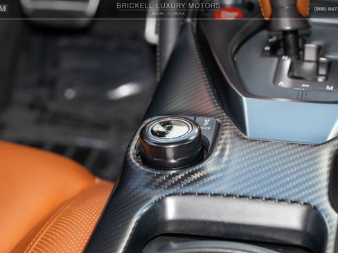 Used 2020 Nissan GT-R Premium w/ Premium Interior Package AWD/4WD image 25