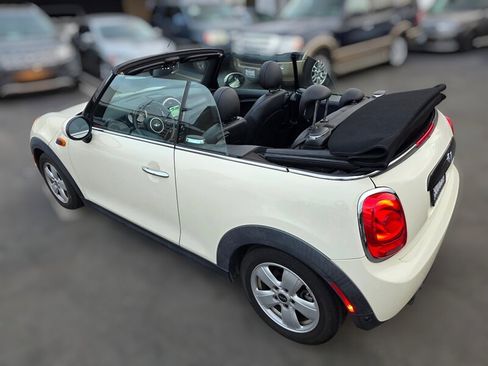 Used 2019 MINI Cooper Convertible image 19