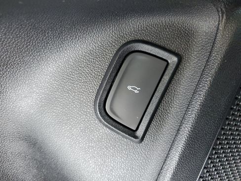 Used 2024 Chevrolet Blazer EV RS AWD/4WD image 30